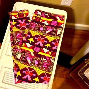 LuLaRoe print leggings